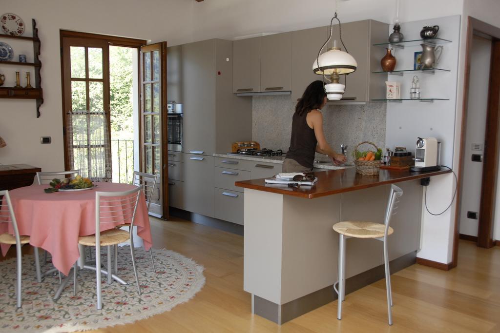Alveluu Ristorante E Suites Tremezzo Δωμάτιο φωτογραφία